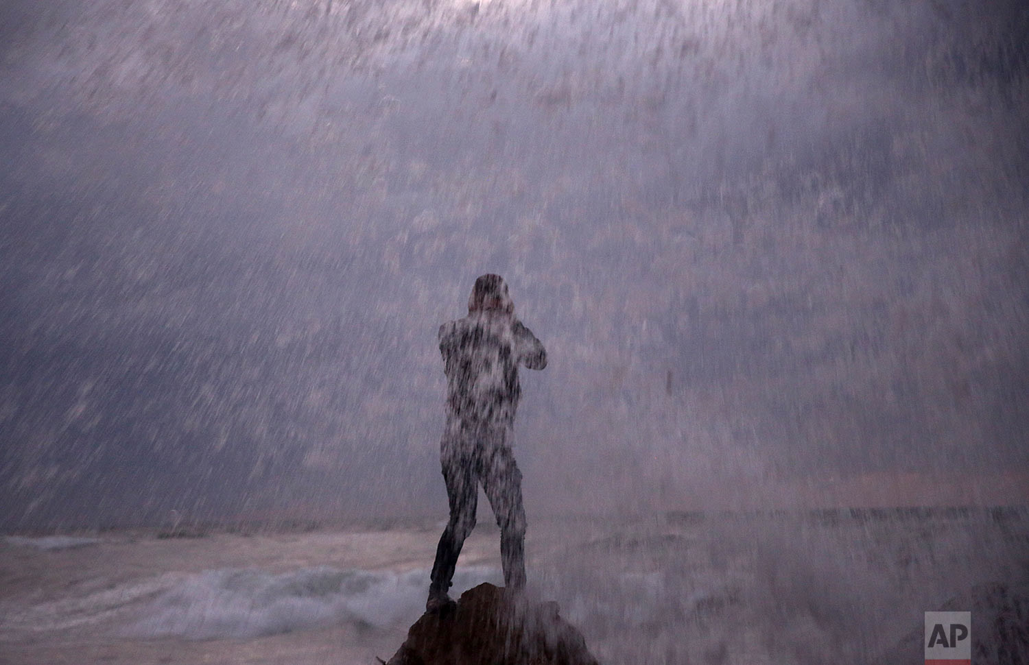 Trung Đông 2017: Thùng thuốc súng nhuộm máu và nước mắt